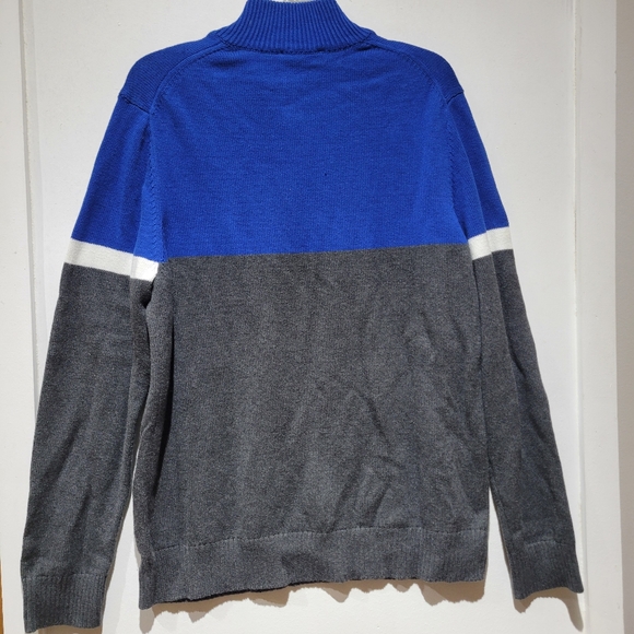 Express Sweater - Picture 3 of 8